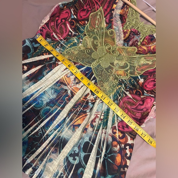 One World Y2K Multi Colored Abstract Butterfly V-Neck Top Size S - Picture 8 of 9